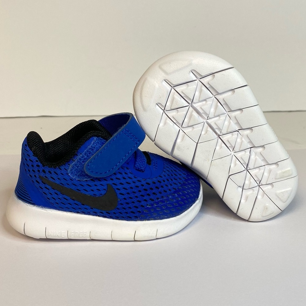 Nike Run Royal Blue Sneakers. Size 2C. 833992-401